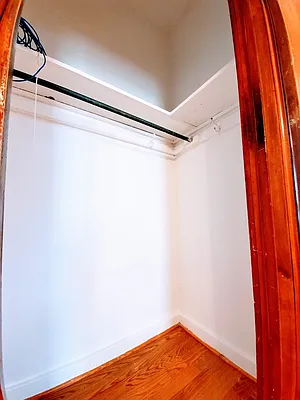 Rented by Compass | media 21