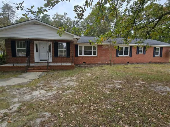 6766 State Highway 87 S, Fayetteville, NC 28306