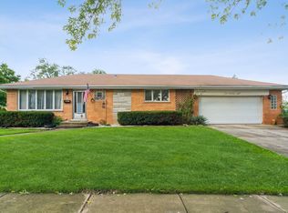 15W528 Victory Pkwy, Elmhurst, IL 60126
