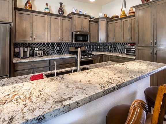 4th image of 3316 Silverspoon Dr