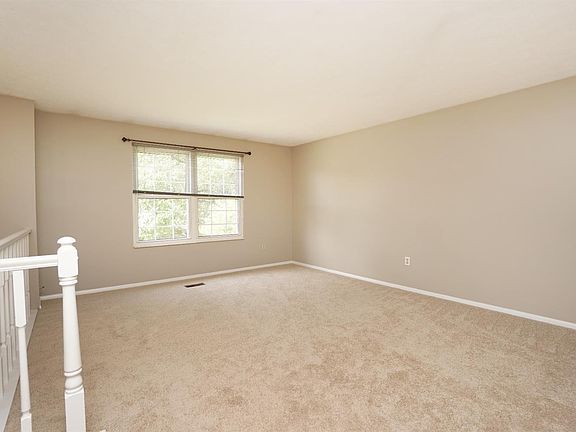 4th image of 5788 Cedaridge Dr