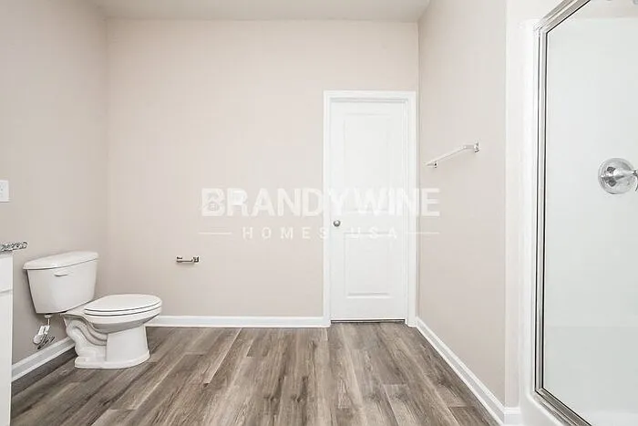 519 Glenmanor Dr — Photo 17