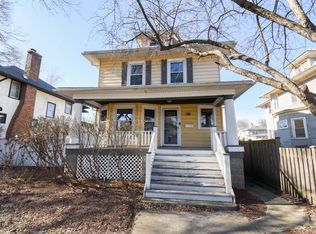729 S Oak Park Ave, Oak Park, IL 60304