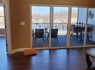 275 Flynn Rd UNIT 403, Lake Ozark, MO 65049