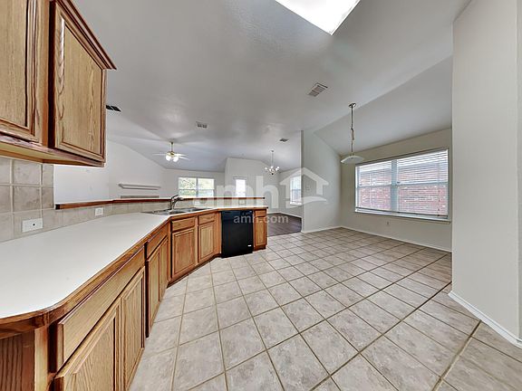 4th image of 8513 Hawks Nest Dr