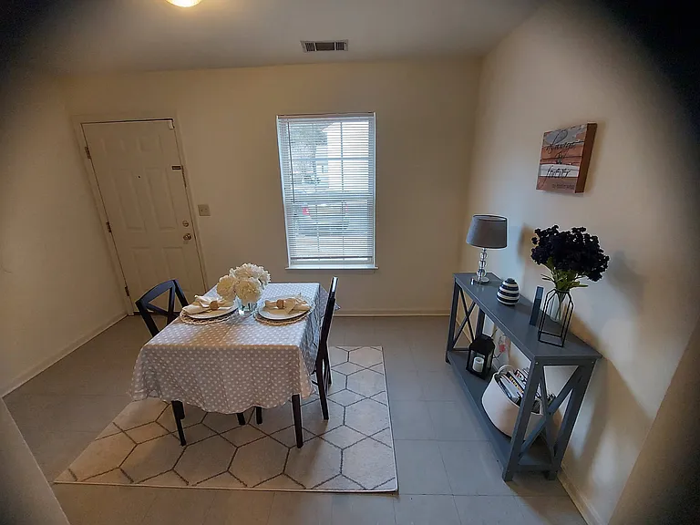 Fairfax Properties @ Salisbury — Photo 40