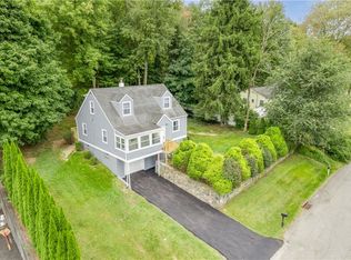 7 Highland Dr, Cortlandt Manor, NY 10567