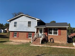 1500 Debbie Ln, Zebulon, NC 27597
