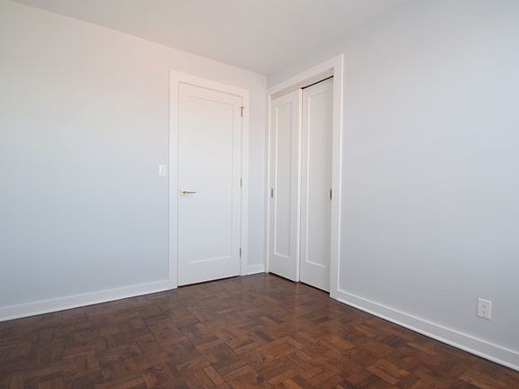 Harbor House - Bedroom - H39-05H