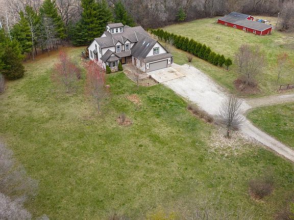 2nd image of 760 Mill Pond ROAD