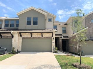 8242 Primrose Way, Dallas, TX 75252