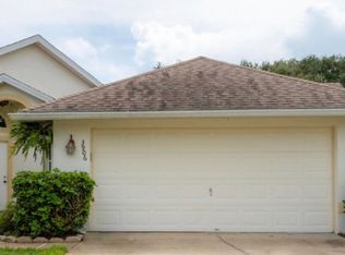 3906 Saint Armens Cir, Melbourne, FL 32934