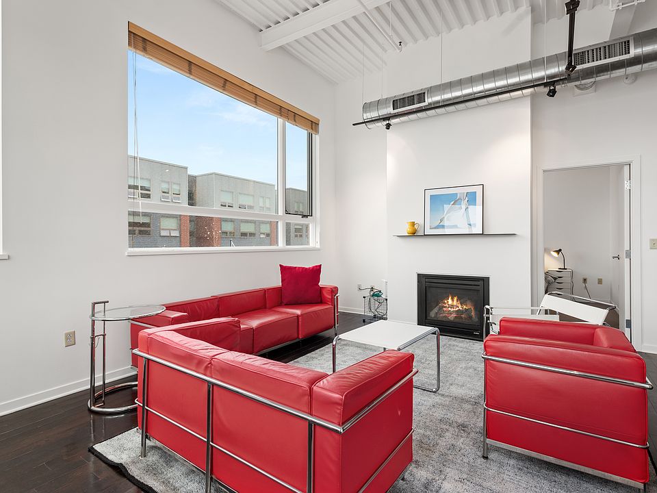 living room with gas fireplace