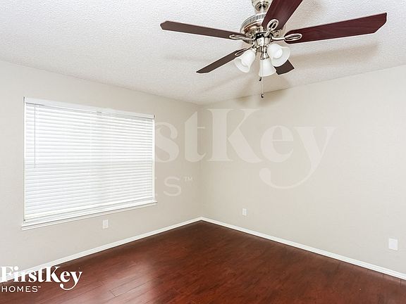 2nd image of 621 Spillway Dr