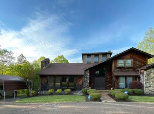 1920 Walnut Grove Rd, Bolivar, TN 38008