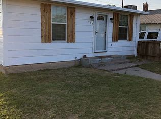 902 N Michigan Ave, Roswell, NM 88201