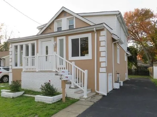 196 Milton Ave Floor 2, Cliffwood, NJ 07721