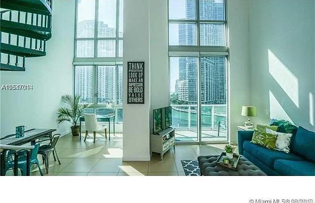 1st image of 300 S Biscayne Blvd APT 806