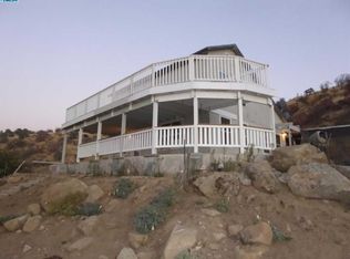 34453 Sierra Dr, Lemon Cove, CA 93244