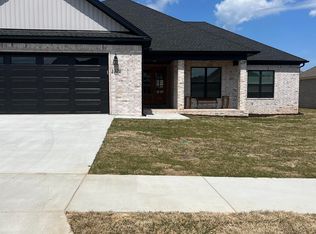 2322 Bridgegate Dr, Conway, AR 72034