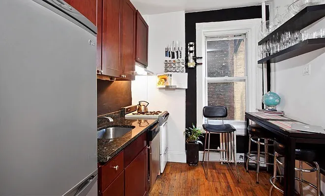 Rented by LJ Sloane Management | media 14