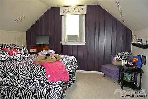 1st image of 2030 Essex Ave