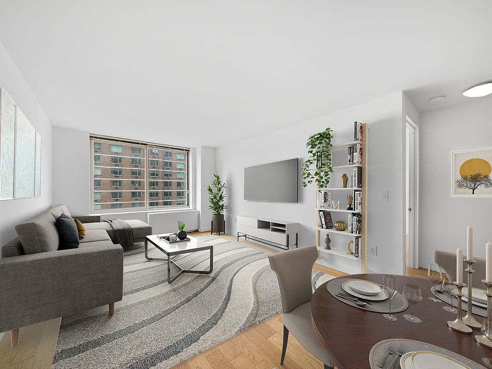 1st image of 260 W 54th St #13E