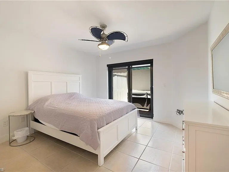 845 Reef Point Cir — Photo 20
