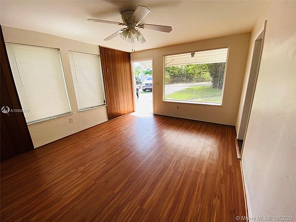 3rd image of 1309 N 24th Ave #1