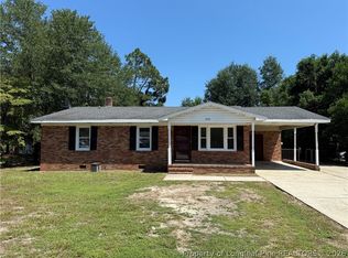1921 Roxie Ave, Fayetteville, NC 28304