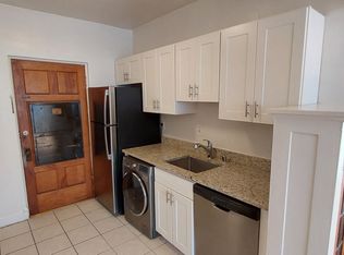 3456 N Oakland Ave APT 5, Milwaukee, WI 53211