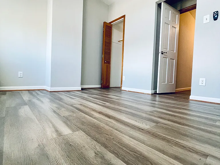 3262 Emery St — Photo 8