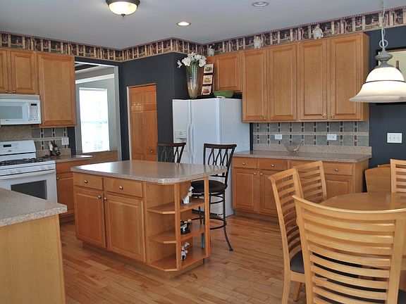3rd image of 11343 S Highland Dr