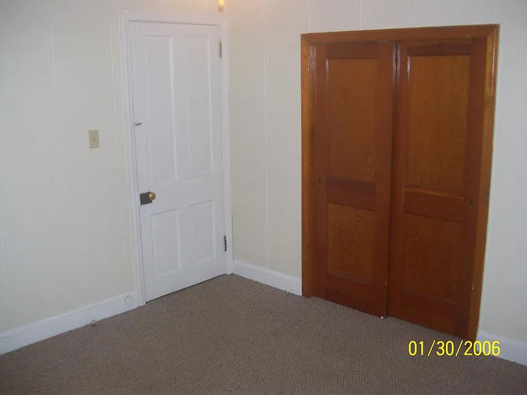 Bed room