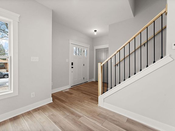 3rd image of 1719 Atchison Ave