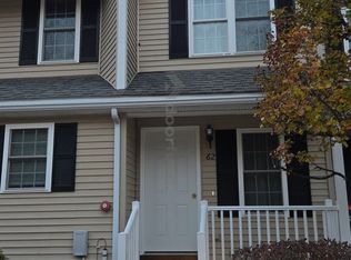 62 Constitution Dr, Fitchburg, MA 01420