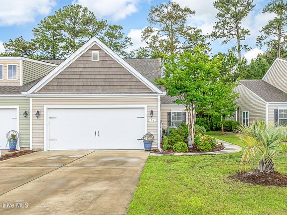 2nd image of 76 Calabash Lakes Boulevard