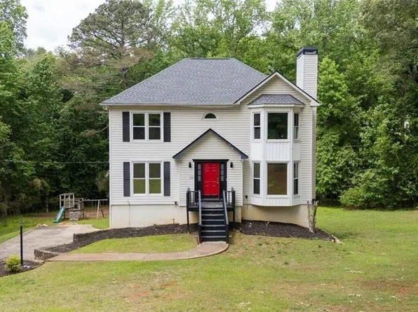 105 Stafford Ct, Fayetteville, GA 30215