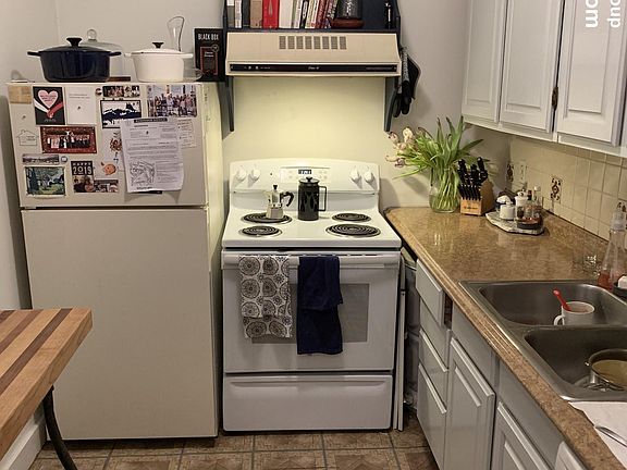 5th image of 698 Tremont St APT 1