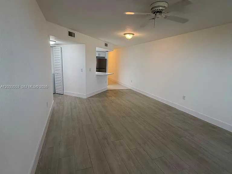 8235 Lake Dr #502 — Photo 3