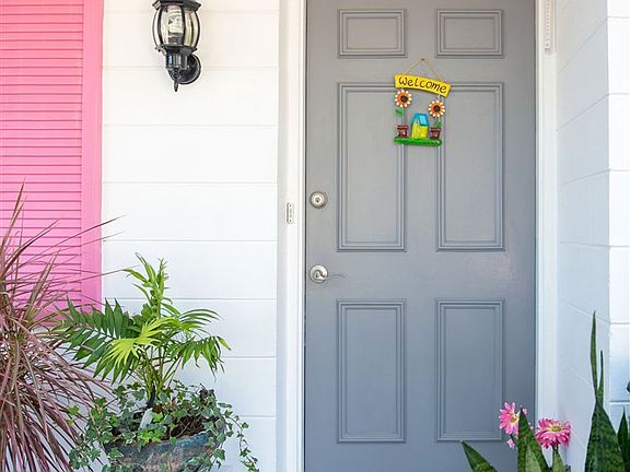2nd image of 1141 Alcala Dr