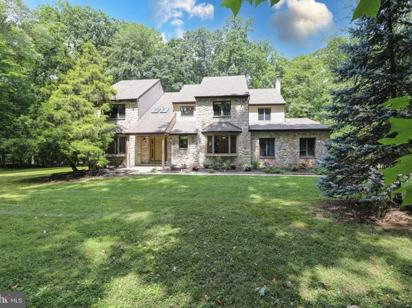 1140 Ferry Rd, Doylestown, PA 18901