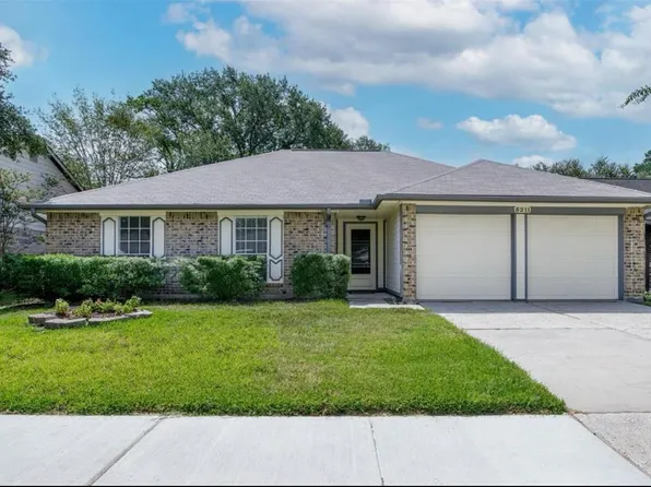 5211 Rivertree Ln, Spring, TX 77379