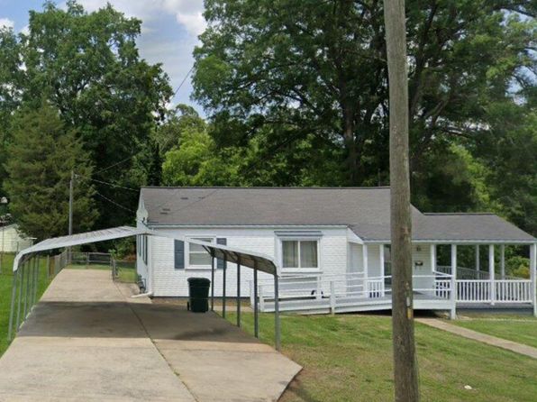 203 Austin Dr