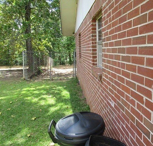 2nd image of 4523 Moline Ave