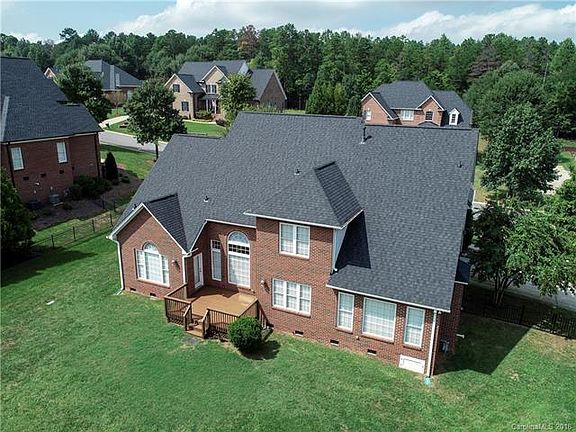 3rd image of 5056 Graystone Estates Dr