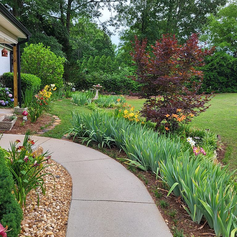 260 Alcovy Cir - Property Image