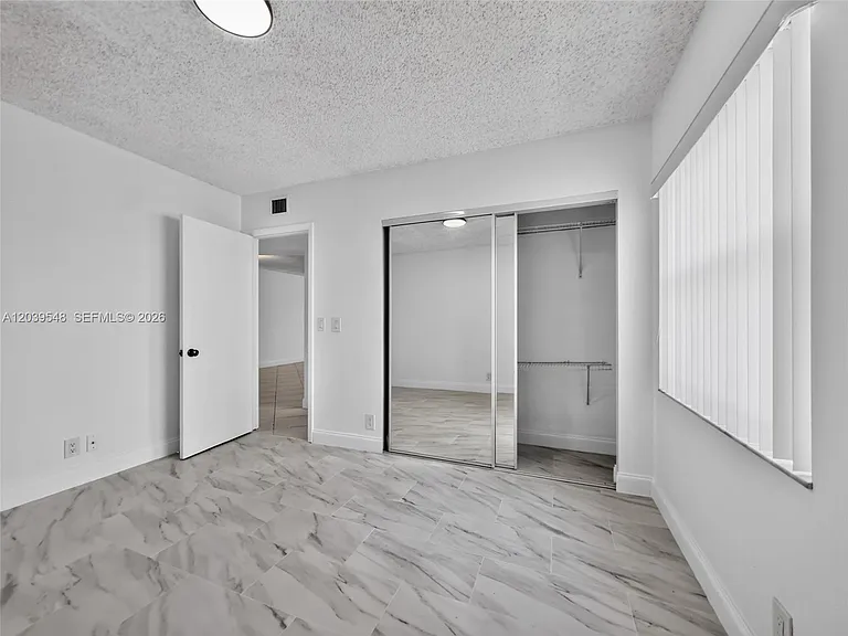 11358 Taft St #11358 — Photo 10