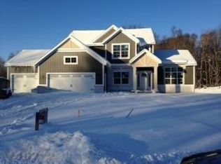 1373 Winchester Ct, Walker, MI 49534