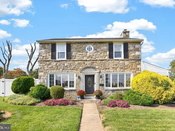 924 Penn Ave, Drexel Hill, PA 19026